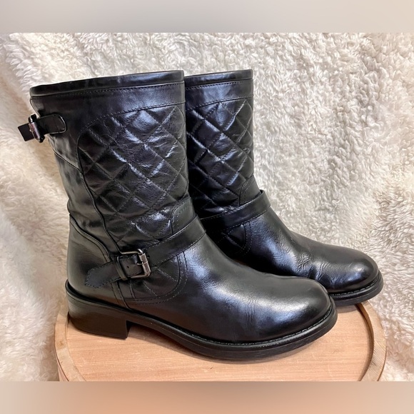 Aquatalia Shoes - EUC Aquatalia by Marvin K Sweetie Black Quilted Leather Moto Boots Women's 9.5